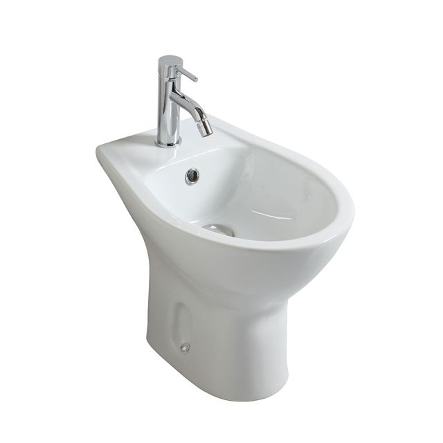Bidet con scarico a pavimento