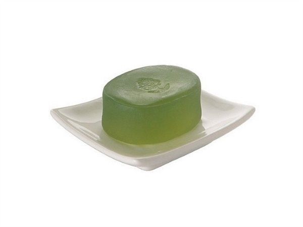 Quadratischer Seifenhalter aus eleganter, weißer Keramik