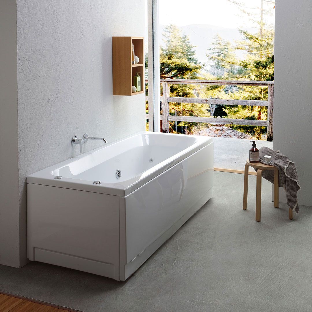 Badewanne mit Hydro-Massagefunktion aus weißem Acryl